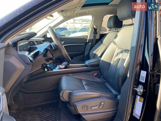 Черный Ауди E-Tron, объемом двигателя 0 л и пробегом 61 тыс. км за 36500 $, фото 18 на Automoto.ua