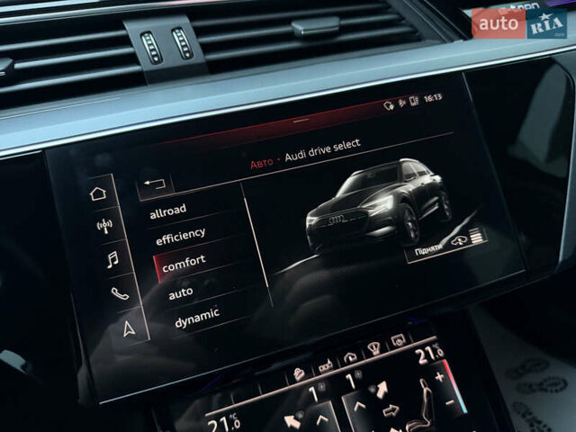 Черный Ауди E-Tron, объемом двигателя 0 л и пробегом 150 тыс. км за 27499 $, фото 81 на Automoto.ua