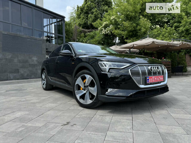 Чорний Ауді E-Tron, об'ємом двигуна 0 л та пробігом 72 тис. км за 34600 $, фото 22 на Automoto.ua