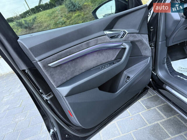 Черный Ауди E-Tron, объемом двигателя 0 л и пробегом 150 тыс. км за 27499 $, фото 45 на Automoto.ua