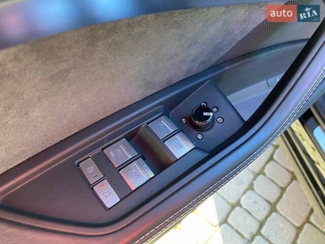 Черный Ауди E-Tron, объемом двигателя 0 л и пробегом 61 тыс. км за 36500 $, фото 10 на Automoto.ua