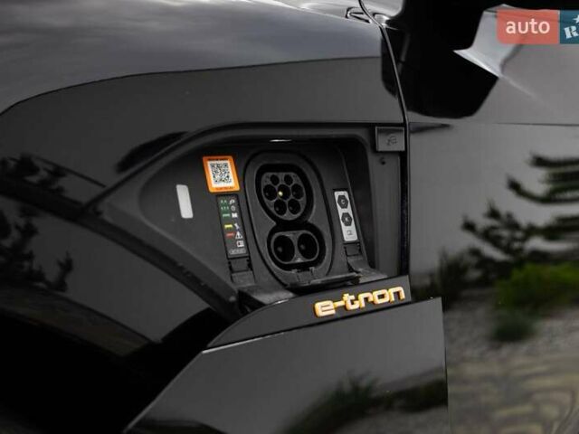 Черный Ауди E-Tron, объемом двигателя 0 л и пробегом 50 тыс. км за 39400 $, фото 11 на Automoto.ua