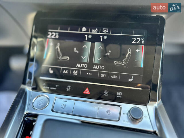 Черный Ауди E-Tron, объемом двигателя 0 л и пробегом 126 тыс. км за 27500 $, фото 29 на Automoto.ua