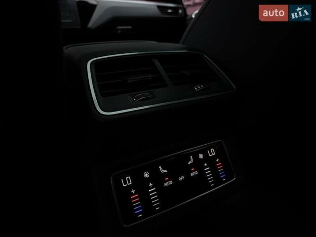 Черный Ауди E-Tron, объемом двигателя 0 л и пробегом 105 тыс. км за 35990 $, фото 31 на Automoto.ua