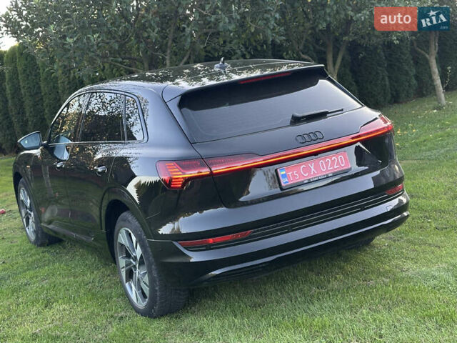 Черный Ауди E-Tron, объемом двигателя 0 л и пробегом 119 тыс. км за 29999 $, фото 15 на Automoto.ua