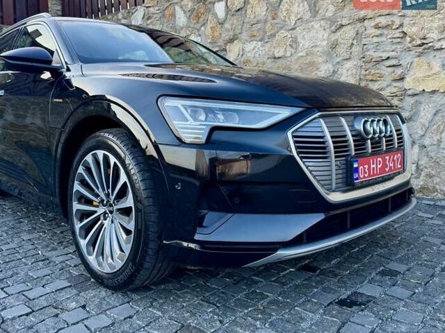 Чорний Ауді E-Tron, об'ємом двигуна 0 л та пробігом 253 тис. км за 24200 $, фото 17 на Automoto.ua