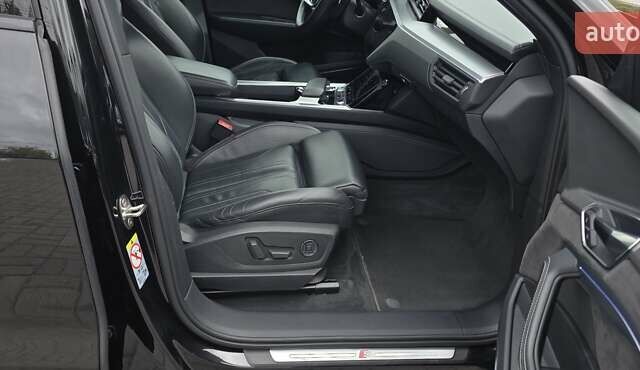 Черный Ауди E-Tron, объемом двигателя 0 л и пробегом 138 тыс. км за 29900 $, фото 62 на Automoto.ua