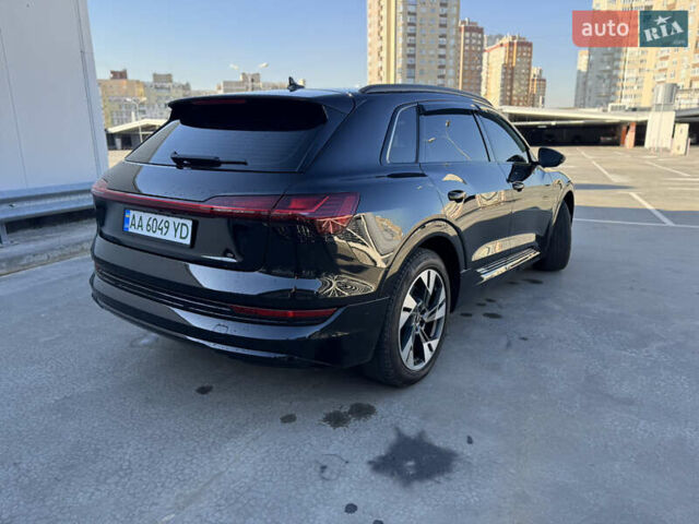 Чорний Ауді E-Tron, об'ємом двигуна 0 л та пробігом 155 тис. км за 29499 $, фото 10 на Automoto.ua
