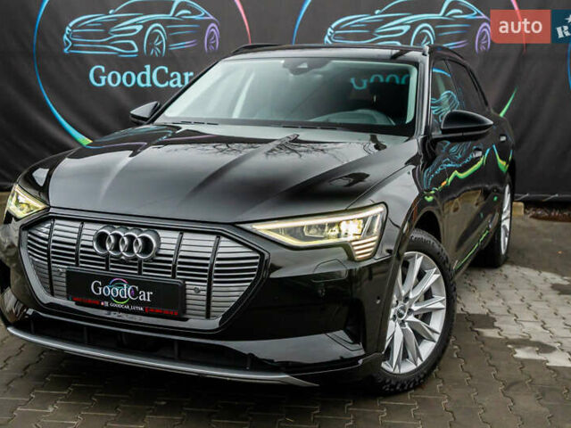 Чорний Ауді E-Tron, об'ємом двигуна 0 л та пробігом 75 тис. км за 29900 $, фото 5 на Automoto.ua