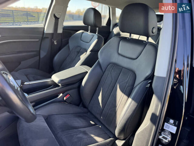 Черный Ауди E-Tron, объемом двигателя 0 л и пробегом 126 тыс. км за 27500 $, фото 11 на Automoto.ua