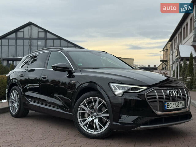 Чорний Ауді E-Tron, об'ємом двигуна 0 л та пробігом 51 тис. км за 31499 $, фото 18 на Automoto.ua