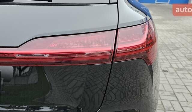 Чорний Ауді E-Tron, об'ємом двигуна 0 л та пробігом 120 тис. км за 33500 $, фото 110 на Automoto.ua