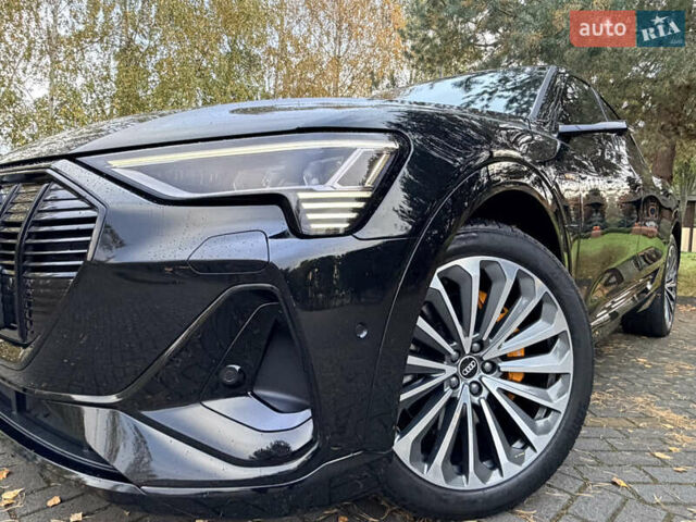 Черный Ауди E-Tron, объемом двигателя 0 л и пробегом 155 тыс. км за 33300 $, фото 7 на Automoto.ua