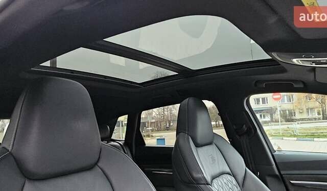 Чорний Ауді E-Tron, об'ємом двигуна 0 л та пробігом 120 тис. км за 33500 $, фото 83 на Automoto.ua