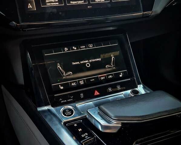 Чорний Ауді E-Tron, об'ємом двигуна 0 л та пробігом 33 тис. км за 28500 $, фото 15 на Automoto.ua