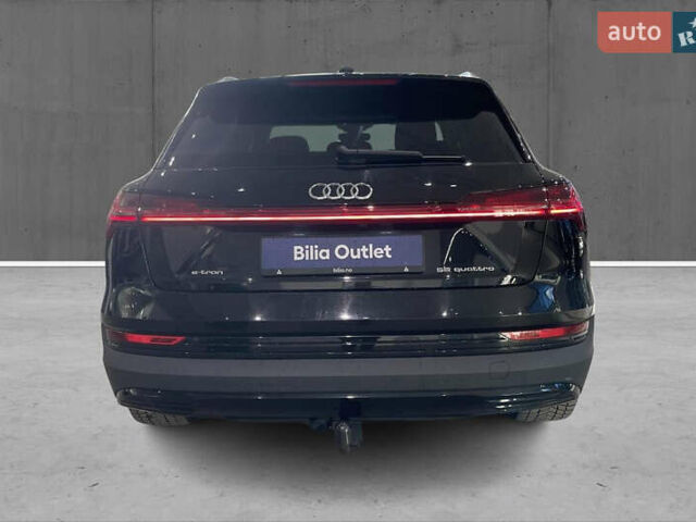 Черный Ауди E-Tron, объемом двигателя 0 л и пробегом 125 тыс. км за 21700 $, фото 2 на Automoto.ua
