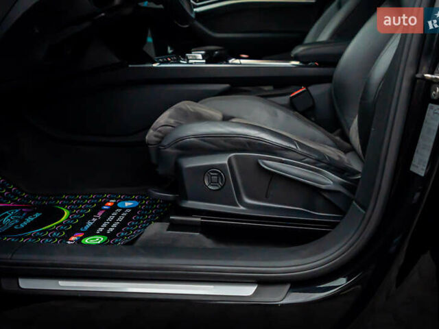 Чорний Ауді E-Tron, об'ємом двигуна 0 л та пробігом 75 тис. км за 29900 $, фото 39 на Automoto.ua