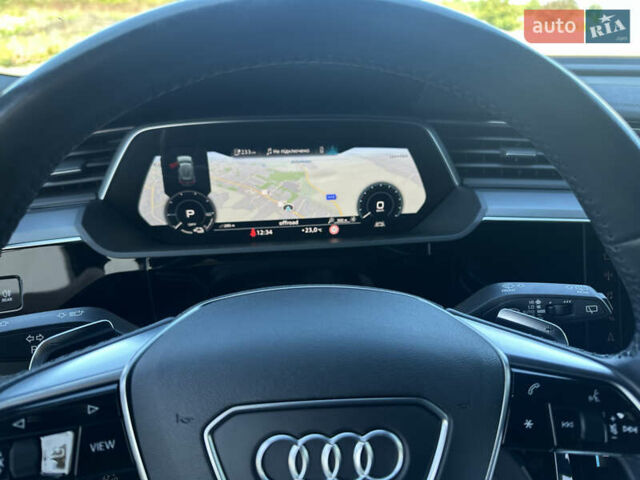 Черный Ауди E-Tron, объемом двигателя 0 л и пробегом 119 тыс. км за 29999 $, фото 18 на Automoto.ua