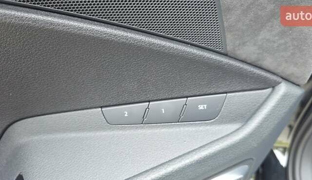 Черный Ауди E-Tron, объемом двигателя 0 л и пробегом 138 тыс. км за 29900 $, фото 40 на Automoto.ua