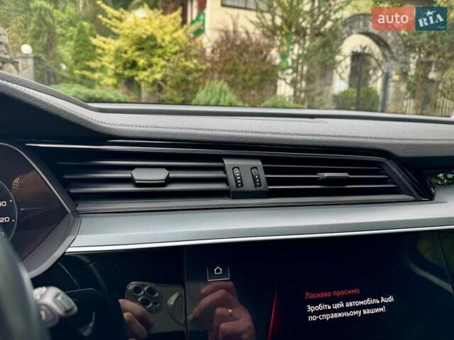 Черный Ауди E-Tron, объемом двигателя 0 л и пробегом 159 тыс. км за 24000 $, фото 87 на Automoto.ua