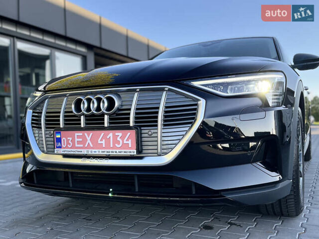 Чорний Ауді E-Tron, об'ємом двигуна 0 л та пробігом 81 тис. км за 26500 $, фото 15 на Automoto.ua