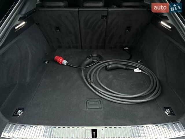 Черный Ауди E-Tron, объемом двигателя 0 л и пробегом 105 тыс. км за 35990 $, фото 19 на Automoto.ua