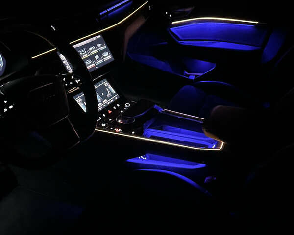 Ауди E-Tron 2020 в Киеве на Automoto.ua Черный Ауди E-Tron, объемом двигателя 0 л и пробегом 96 тыс. км за 31500 $, фото 14 на Automoto.ua