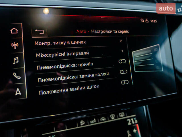 Чорний Ауді E-Tron, об'ємом двигуна 0 л та пробігом 75 тис. км за 29900 $, фото 82 на Automoto.ua