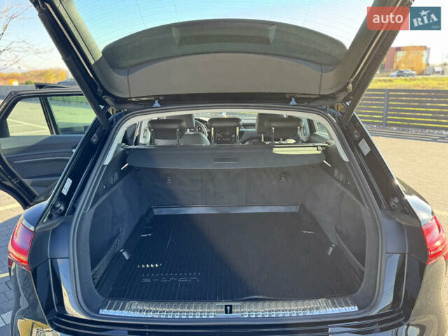 Черный Ауди E-Tron, объемом двигателя 0 л и пробегом 126 тыс. км за 27500 $, фото 26 на Automoto.ua