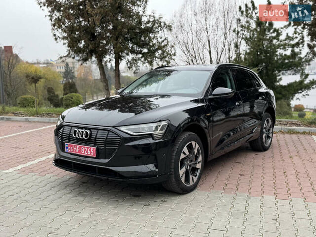 Черный Ауди E-Tron, объемом двигателя 0 л и пробегом 120 тыс. км за 26500 $, фото 1 на Automoto.ua