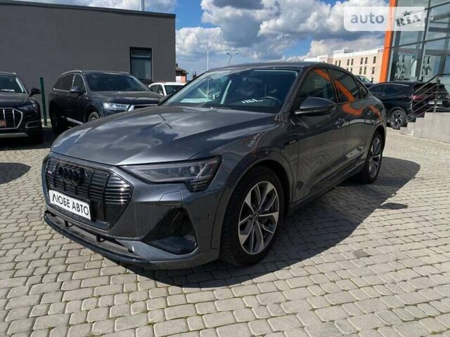 Чорний Ауді E-Tron, об'ємом двигуна 0 л та пробігом 17 тис. км за 46400 $, фото 2 на Automoto.ua