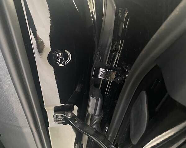 Черный Ауди E-Tron, объемом двигателя 0 л и пробегом 40 тыс. км за 29800 $, фото 18 на Automoto.ua