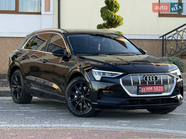 Чорний Ауді E-Tron, об'ємом двигуна 0 л та пробігом 150 тис. км за 25900 $, фото 4 на Automoto.ua