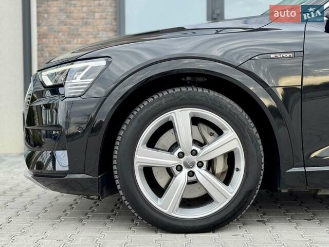 Черный Ауди E-Tron, объемом двигателя 0 л и пробегом 130 тыс. км за 22300 $, фото 31 на Automoto.ua