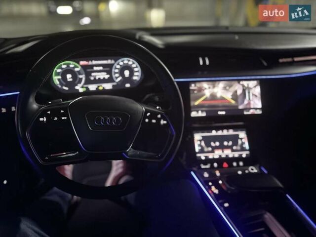 Ауді E-Tron 2020 у Києві на Automoto.ua Чорний Ауді E-Tron, об'ємом двигуна 0 л та пробігом 44 тис. км за 35999 $, фото 68 на Automoto.ua