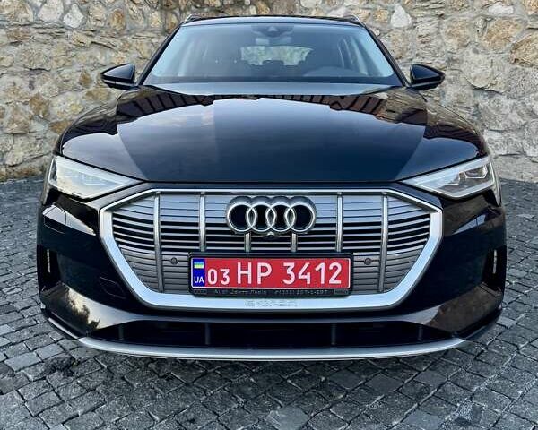 Чорний Ауді E-Tron, об'ємом двигуна 0 л та пробігом 253 тис. км за 24200 $, фото 4 на Automoto.ua