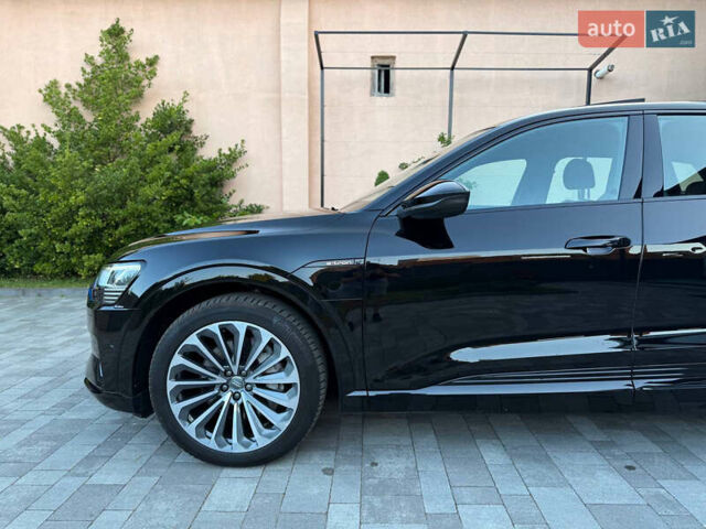 Черный Ауди E-Tron, объемом двигателя 0 л и пробегом 151 тыс. км за 29000 $, фото 13 на Automoto.ua