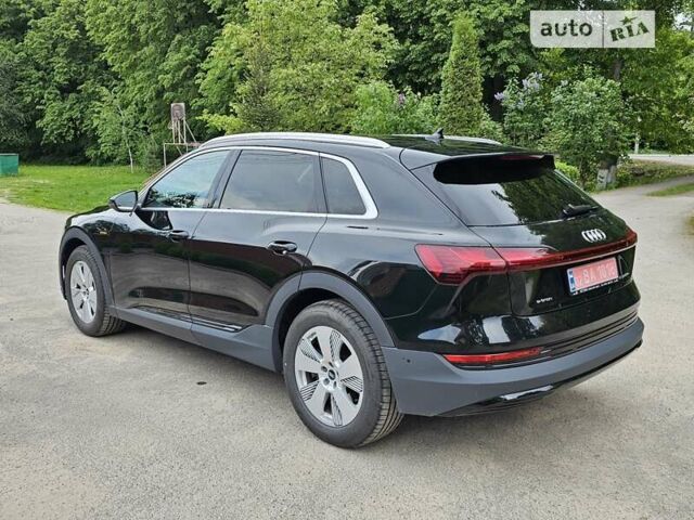 Чорний Ауді E-Tron, об'ємом двигуна 0 л та пробігом 71 тис. км за 37500 $, фото 2 на Automoto.ua