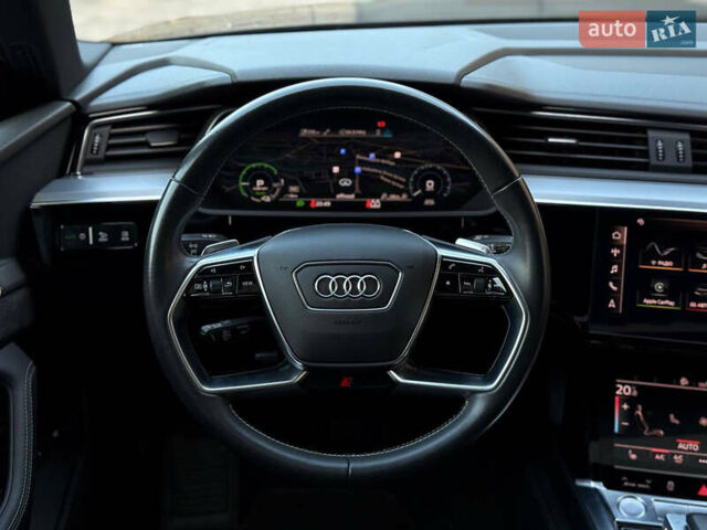 Черный Ауди E-Tron, объемом двигателя 0 л и пробегом 151 тыс. км за 29000 $, фото 36 на Automoto.ua