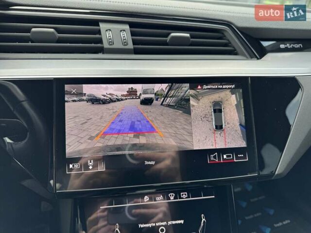 Черный Ауди E-Tron, объемом двигателя 0 л и пробегом 85 тыс. км за 30900 $, фото 23 на Automoto.ua