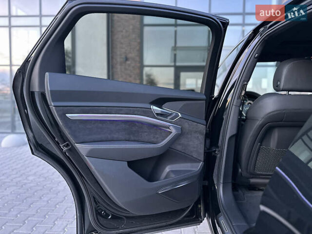 Ауди E-Tron 2020 в Тернополе на Automoto.ua Черный Ауди E-Tron, объемом двигателя 0 л и пробегом 119 тыс. км за 28500 $, фото 52 на Automoto.ua