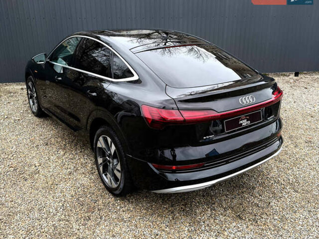 Черный Ауди E-Tron, объемом двигателя 0 л и пробегом 32 тыс. км за 35500 $, фото 14 на Automoto.ua