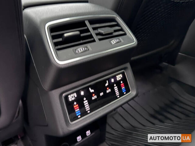 Чорний Ауді E-Tron, об'ємом двигуна 95 л та пробігом 68 тис. км за 29500 $, фото 17 на Automoto.ua