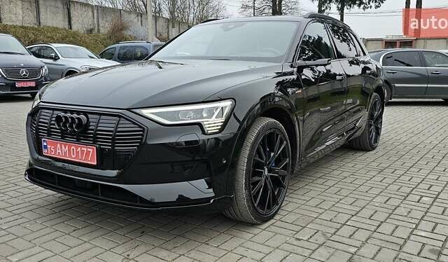 Чорний Ауді E-Tron, об'ємом двигуна 0 л та пробігом 120 тис. км за 33500 $, фото 49 на Automoto.ua