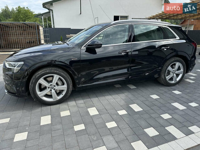Черный Ауди E-Tron, объемом двигателя 0 л и пробегом 130 тыс. км за 26500 $, фото 5 на Automoto.ua