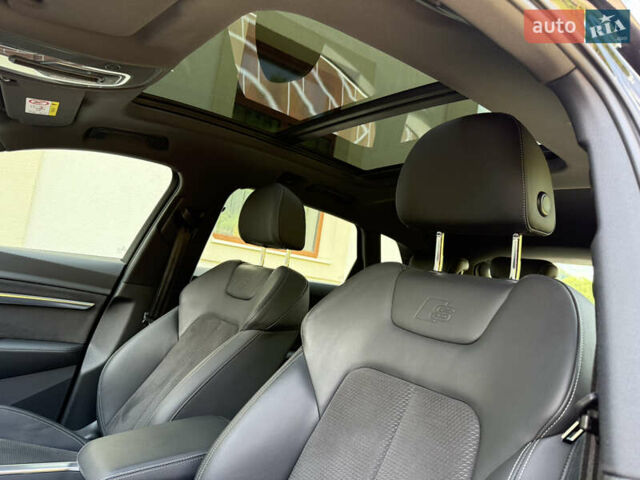 Черный Ауди E-Tron, объемом двигателя 0 л и пробегом 200 тыс. км за 26500 $, фото 21 на Automoto.ua