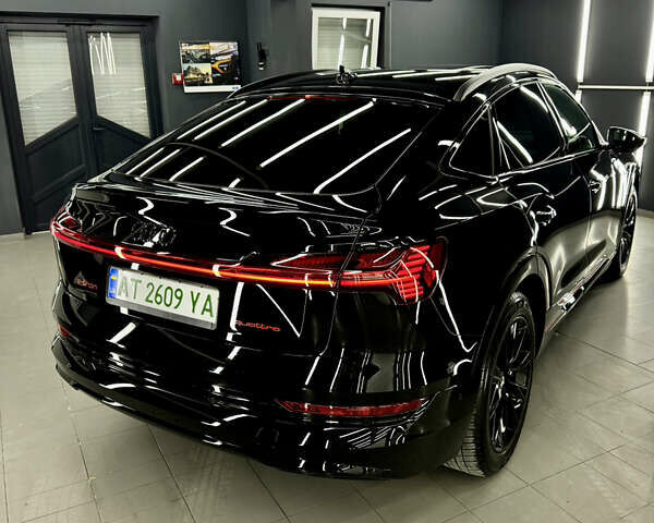Черный Ауди E-Tron, объемом двигателя 0 л и пробегом 38 тыс. км за 39999 $, фото 16 на Automoto.ua