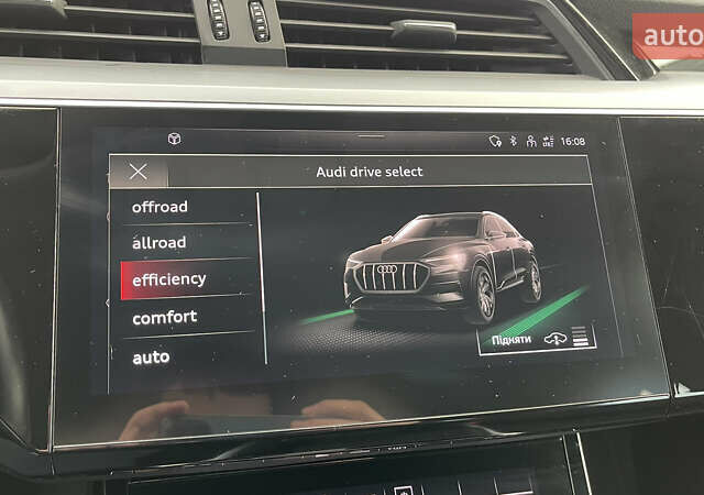 Чорний Ауді E-Tron, об'ємом двигуна 0 л та пробігом 78 тис. км за 26500 $, фото 33 на Automoto.ua