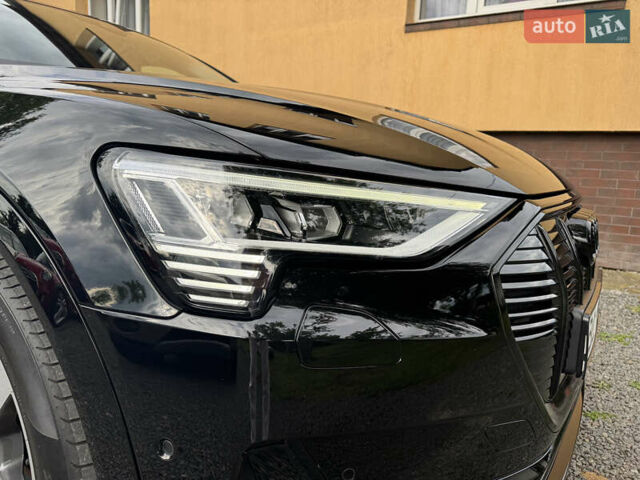 Ауді E-Tron 2020 у Львові на Automoto.ua Чорний Ауді E-Tron, об'ємом двигуна 0 л та пробігом 78 тис. км за 30999 $, фото 5 на Automoto.ua