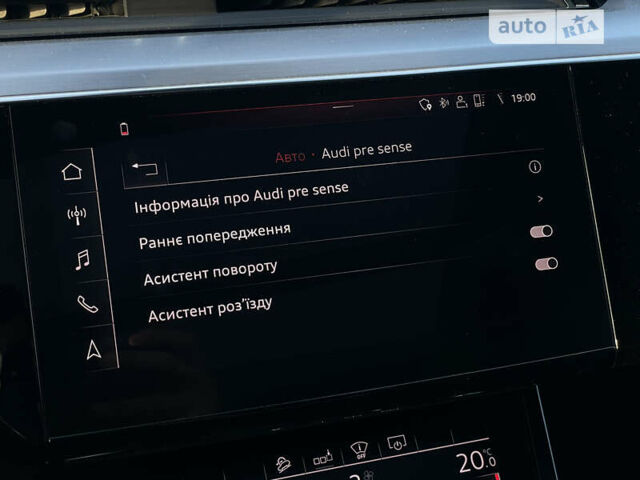 Черный Ауди E-Tron, объемом двигателя 0 л и пробегом 50 тыс. км за 43500 $, фото 56 на Automoto.ua